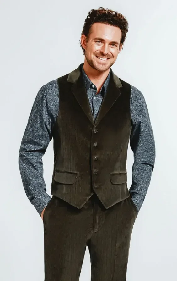 Double Breasted Green Corduroy 3 Piece Suit thumbnail 9