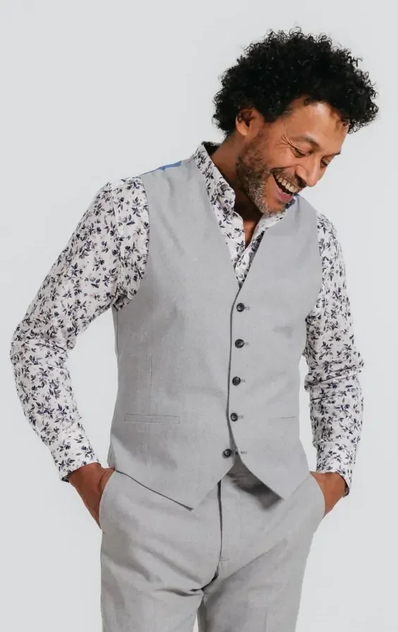 Light Grey Linen Suit thumbnail 9