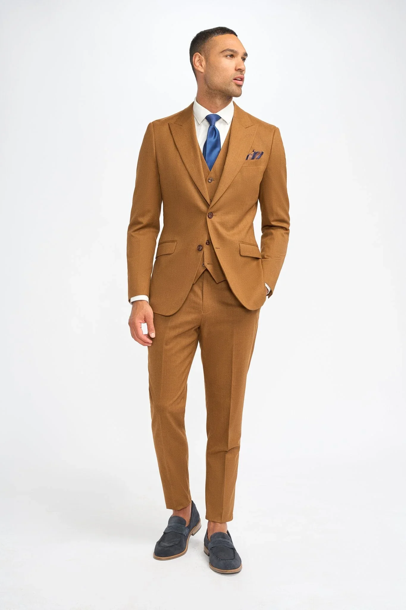 James Sierra Super 130s Wool Three Piece Suit thumbnail 2